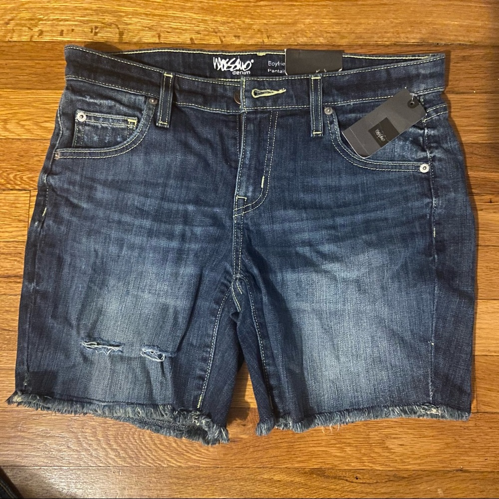 size 4 STRETCH denim boyfriend jeans